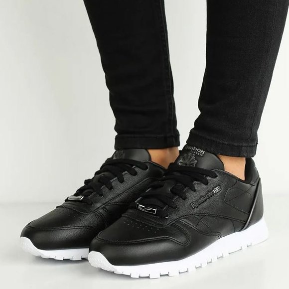 Reebok Shoes - Reebok Classic Leather HW 'Black' Running SHOES